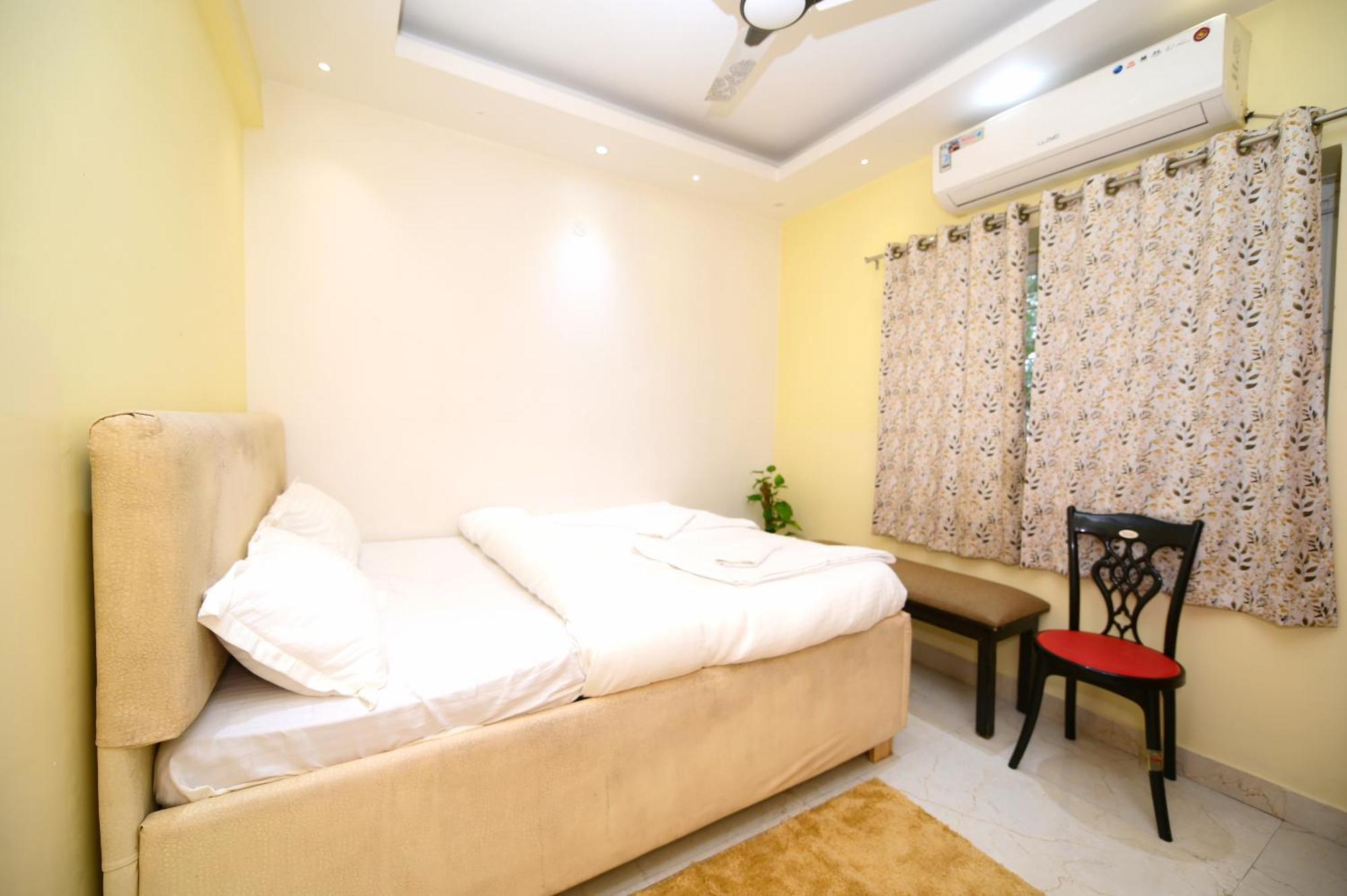 Airport Residency Hotel Ранчи Экстерьер фото
